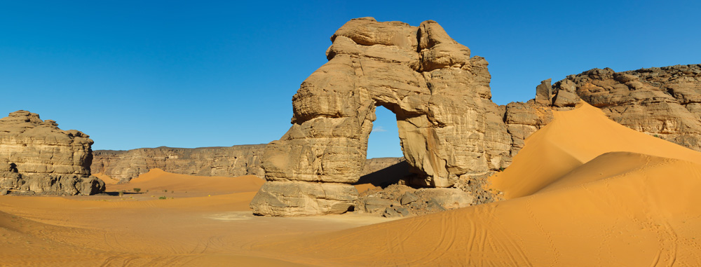 Limousine Service Tripoli | exclusive Limousine Service in Tripoli